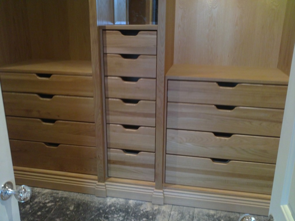 Oak Bespoke Fitted Walk-in Wardrobe